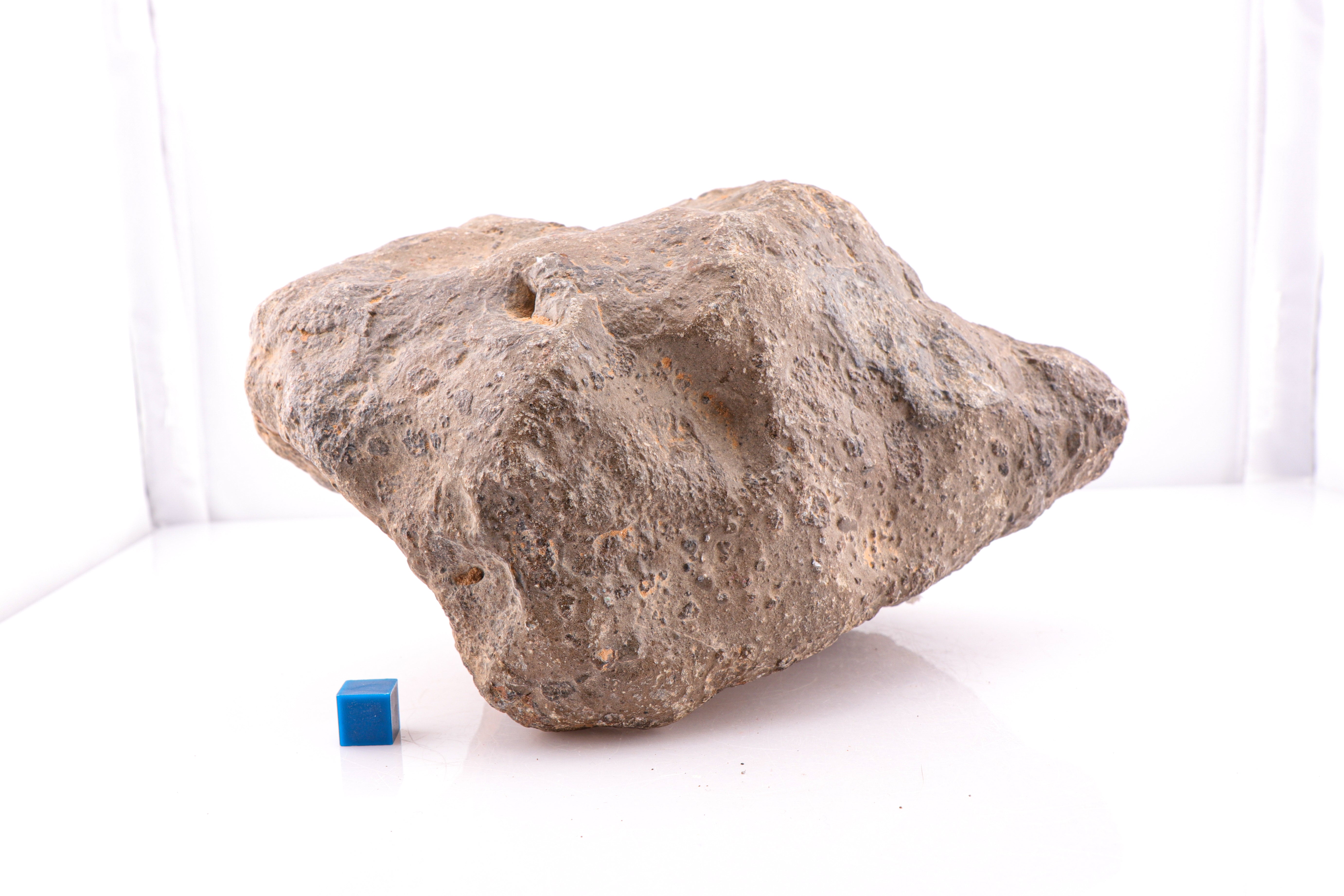 Asteroid Vesta Eucrite Meteorite Classified as Jikharra 001, Large Teardrop Shaped Stone with Remnant Crust - 2666 grams