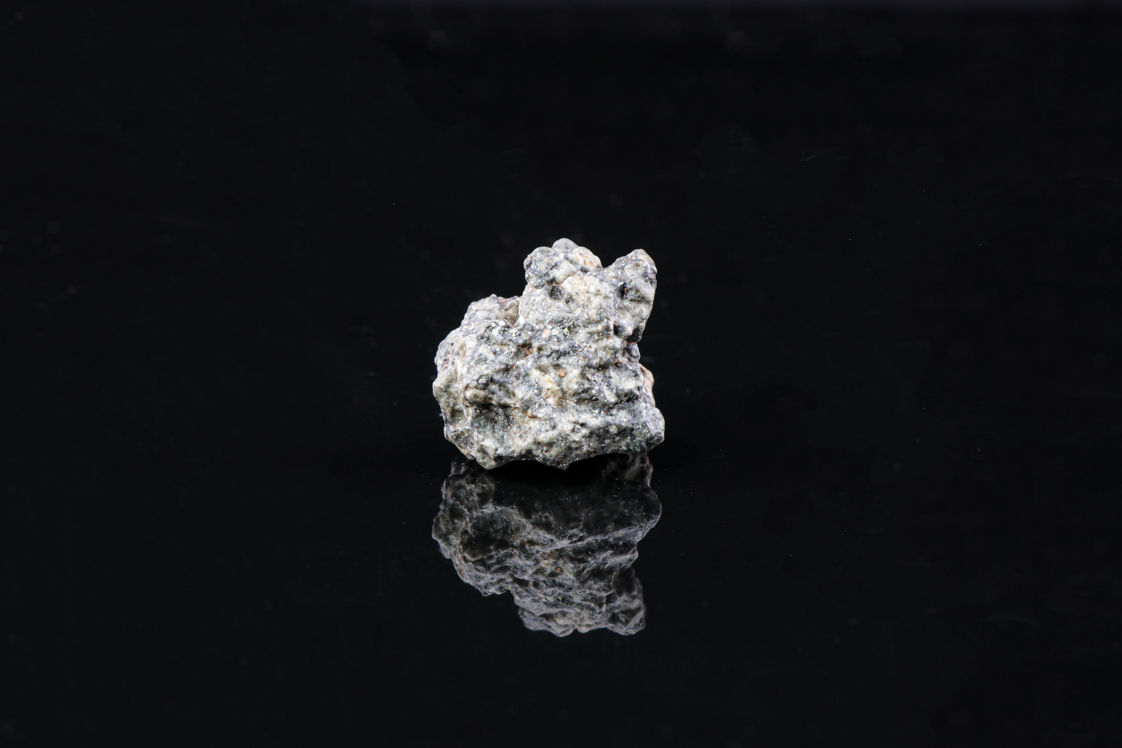 Gadamis 5 Lunar, Whole Stone Anorthosite with Pyramidal Shape and Diverse Coloring - 7.13 grams