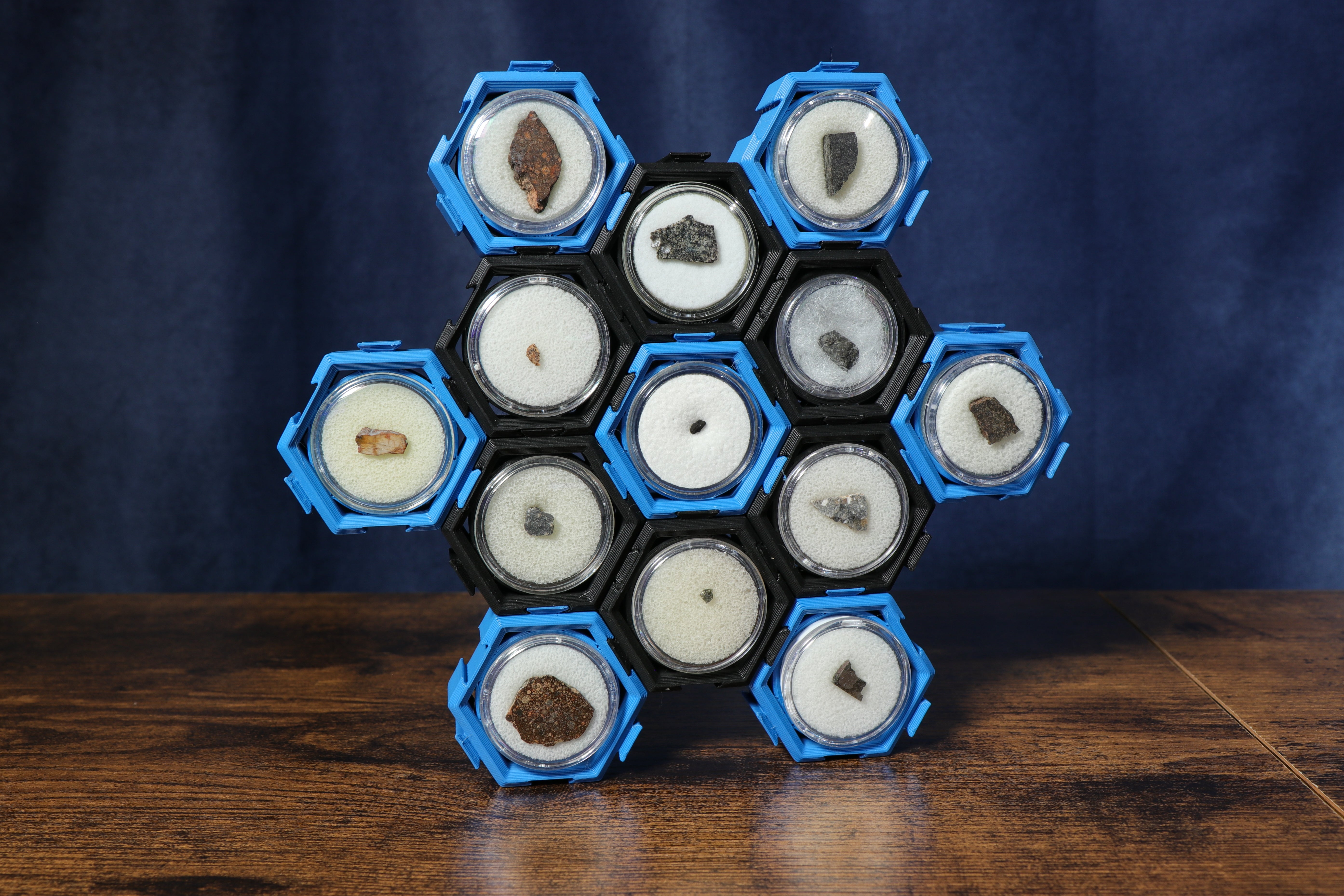 Meteorite Display Stands – Midnight Meteorites