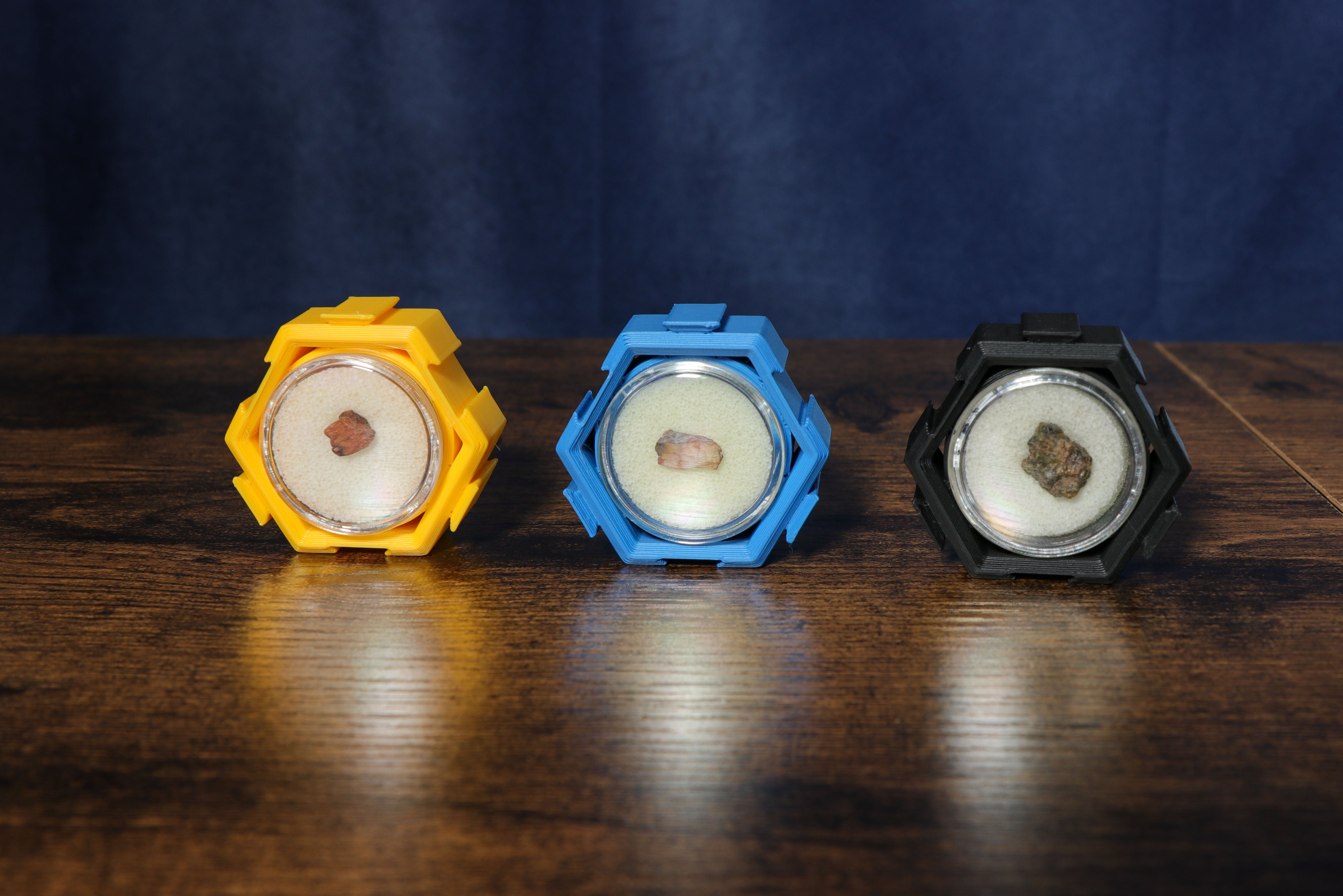Meteorite Display Stands – Midnight Meteorites